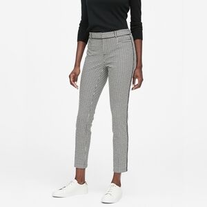 Banana Republic Black and White Cropped Pants